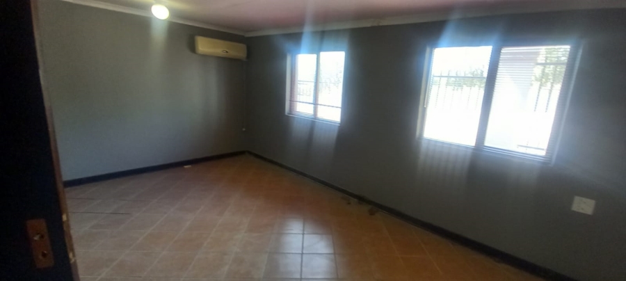 7 Bedroom Property for Sale in Lilyvale S H Free State